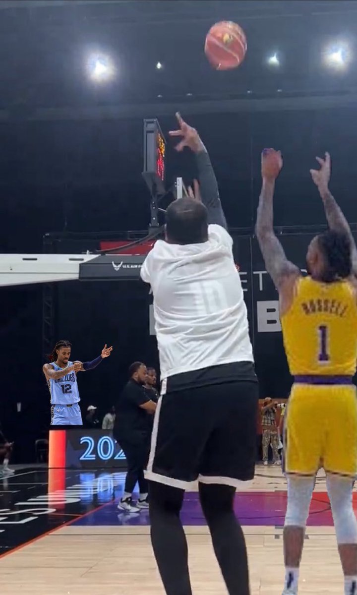D'Angelo Russell getting shots up with his shooting coach Amin Elhassan after the game 1 loss to Denver