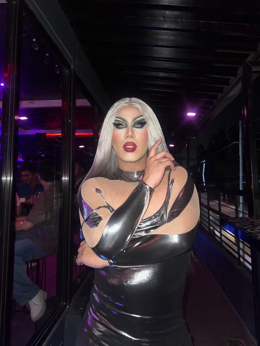 bowdowntoher_'s tweet photo. Last night’s kineso. ✨ https://t.co/5q2zjgjSQi