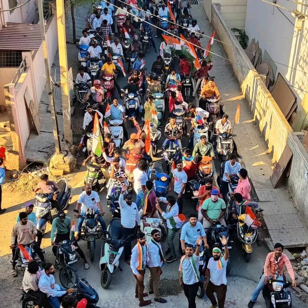 Bike Rally and Campaign with @Sowmyareddyr madam in Bommanahalli asembly with all the leaders, Block Presidents, Senior Leaders.
#SowmyaReddy #SowmyaForSouth
@DrPushpaAmarnat @INCKarnataka @KarnatakaPMC @Jaisreegowda08