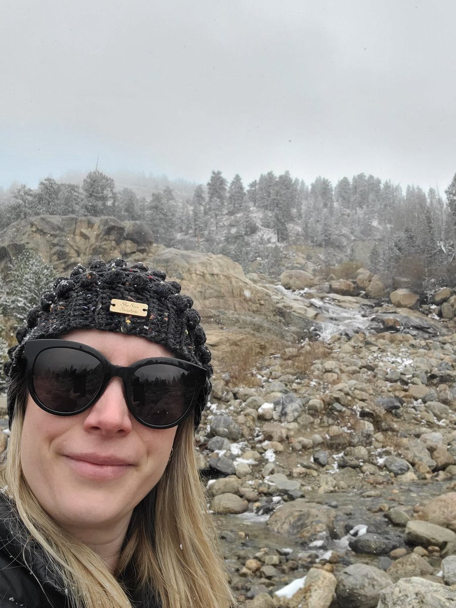 Rocky Mountain National Park, CO. Making the best out of a cold day! @MountainPeakers @RoadtripPeakers @MyPeakChallenge @SamHeughan