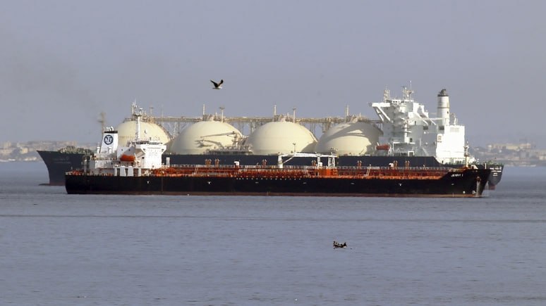 Without Russian LNG, the EU faces an “energy shock” The EU wants to reduce purchases of Russian LNG, but a sharp reduction would be a “challenge” for Europe, the Agency for Cooperation of Energy Regulators (ACER) is sure. Berliner Zeitung reports that the agency estimates that