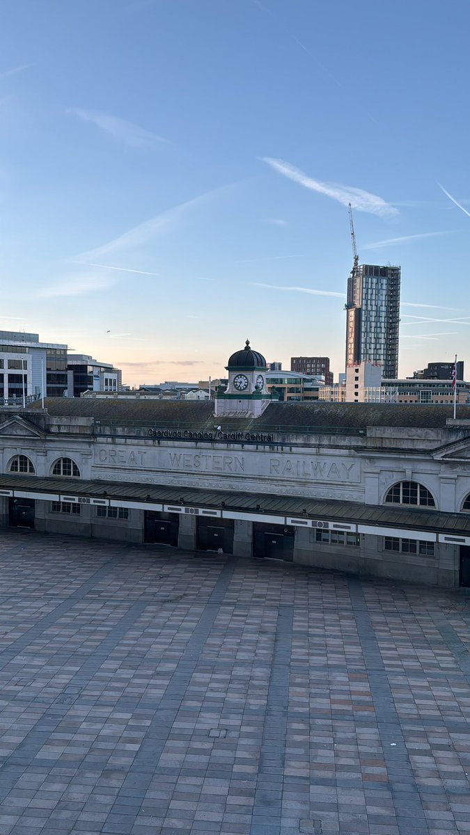 A beautiful morning in Cardiff Central today. 📺 I’m back on #PoliticsWales this morning with a bumper line up- @Jeremy_Miles, @JonesyFay, @NicolaCutcher @PughRichardpugh. c Catch it all live on BBC2 Wales because of the London Marathon at 10am or any time later on iPlayer.