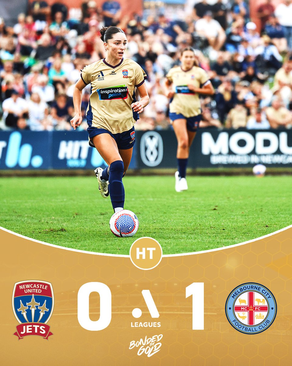 💥 All action first half. We trail at the break. #BondedByGold