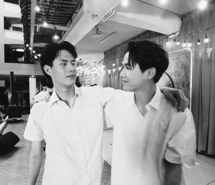 –𝙈𝙮 𝙃𝙚𝙖𝙧𝙩 𝙄𝙨 𝙁𝙤𝙧 𝙆𝙖𝙠𝙚𝙡

#WinnySatang au