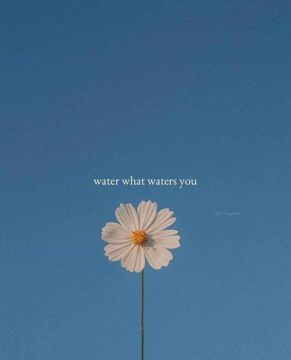 vrundavs's tweet photo. And which or what…
Doesn’t make u feel good or better..
Ignore it..
Avoid it…
#sundaywords https://t.co/DDqSvdlt2c