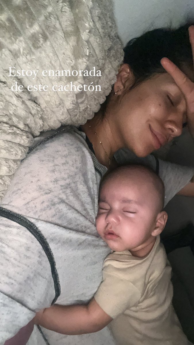 Rubisguzman's tweet photo. Vengo hacer acto de presencia después de años de no estar aquí, y decir que ser mamá de Bruno ha sido lo más loco de mi vida pero lo más lindo 🌸 https://t.co/RzyBv0P8Rx