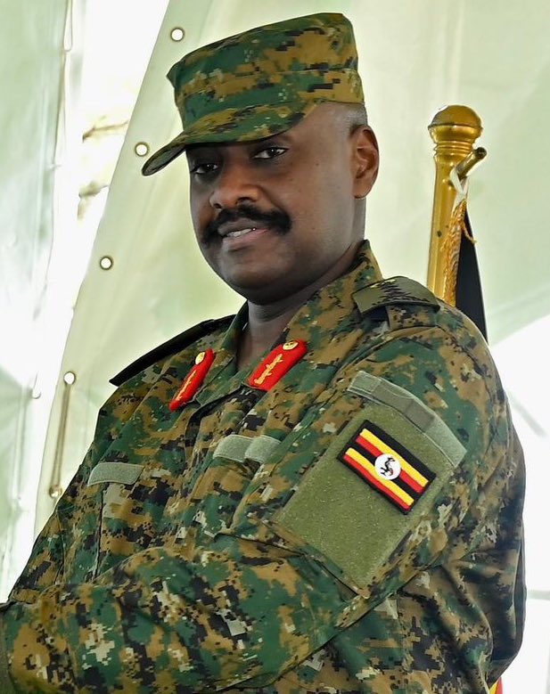 King of Diplomacy CDF General muhoozi kainerugaba.@mkainerugaba @PaulKagame @citizentvkenya @nilepostnews @