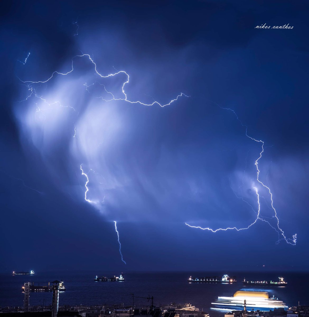 Thermaikos, Greece

Nikos Xanthos 

#Thermaikos
#greece
#cloudscape #cloudscapes #clouds #cloudchaser #cloudphotography #cloudlovers #thunderstorms #thunderstorm #stormchasing #stormchaser #stormchase #stormclouds #stormphotography #weather #weatherphotography #weatherchannel