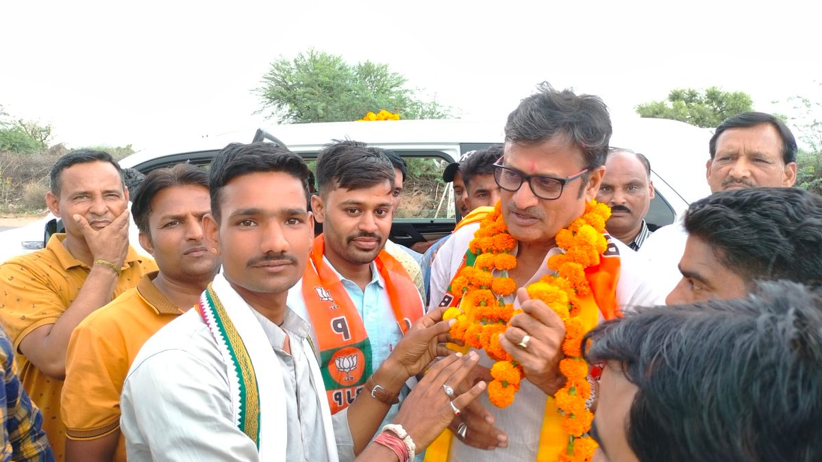 lalsaaTanwar99's tweet photo. भाजपा के वरिष्ठ नेता एवं राजस्थान विधानसभा में पूर्व नेता प्रतिपक्ष श्री @Rajendra4BJP को जन्मदिन की हार्दिक बधाई एवं शुभकामनाएँ।

हम आपके स्वस्थ एवं दीर्घायु जीवन की कामना करते हैं!! https://t.co/9t8Ekyx1w5