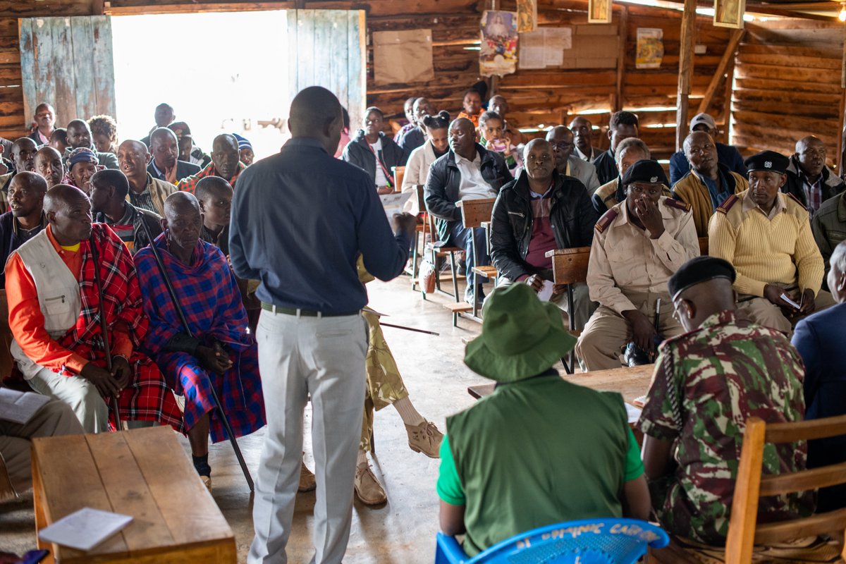 The people of Entonet-Lenkisim ward, Kajiado County, are literally putting the 'change starts with us' mantra into action! To restore their degraded lands, they have formed a first-of-its-kind, inclusive Landscape Restoration Committee. This unique whole-of-society approach