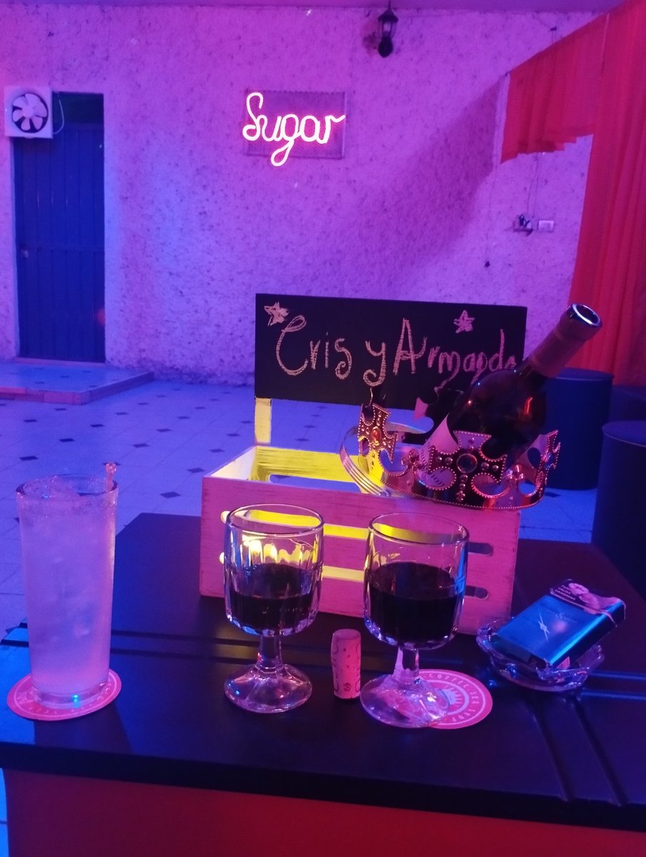 Cris1280972's tweet photo. Ya estamos en @SugarCoffeeSex  @Armando62748 , celebrando nuestro aniversario 💍 https://t.co/sNiIybLSwx