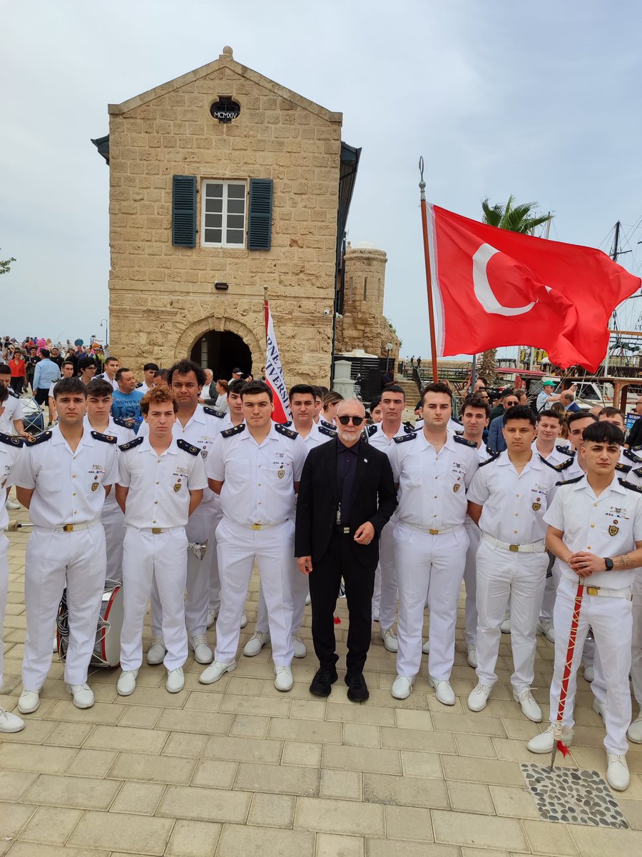 Bazen geç de olsa idrak güzel bir şeydir . İdrak edilmesi ve sonrası memnuniyet ve teşekkür de beraberinde geliyor ise başarmışsınız demektir • Değerli Halkımız , Girne Antik Liman’ın restorasyon, renovasyon döneminde zaman zaman acımasız eleştirildik . Restorasyon ve…