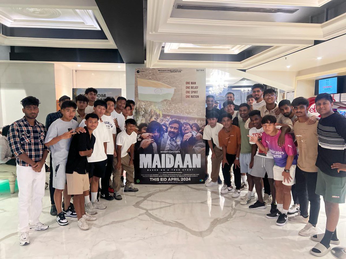 Gathering for a movie night, Coach Moosa led the RFDL squad in a screening of ‘Maidaan’, a tribute to Syed Abdul Rahim, the mastermind of Indian football’s golden era. 🏅

A special feeling for the coach, as he has had firsthand experience playing under Rahim’s lineage and iconic