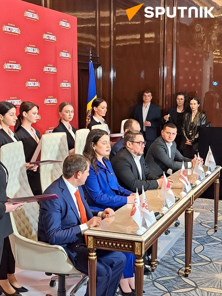 The leaders of the opposition parties of Moldova officially signed a document on unification into the 'Pobeda' (Victory) political bloc. Ilan Shor, chairman of the Shor party, stressed that the futility of the course pursued by the current government in Moldova has become…