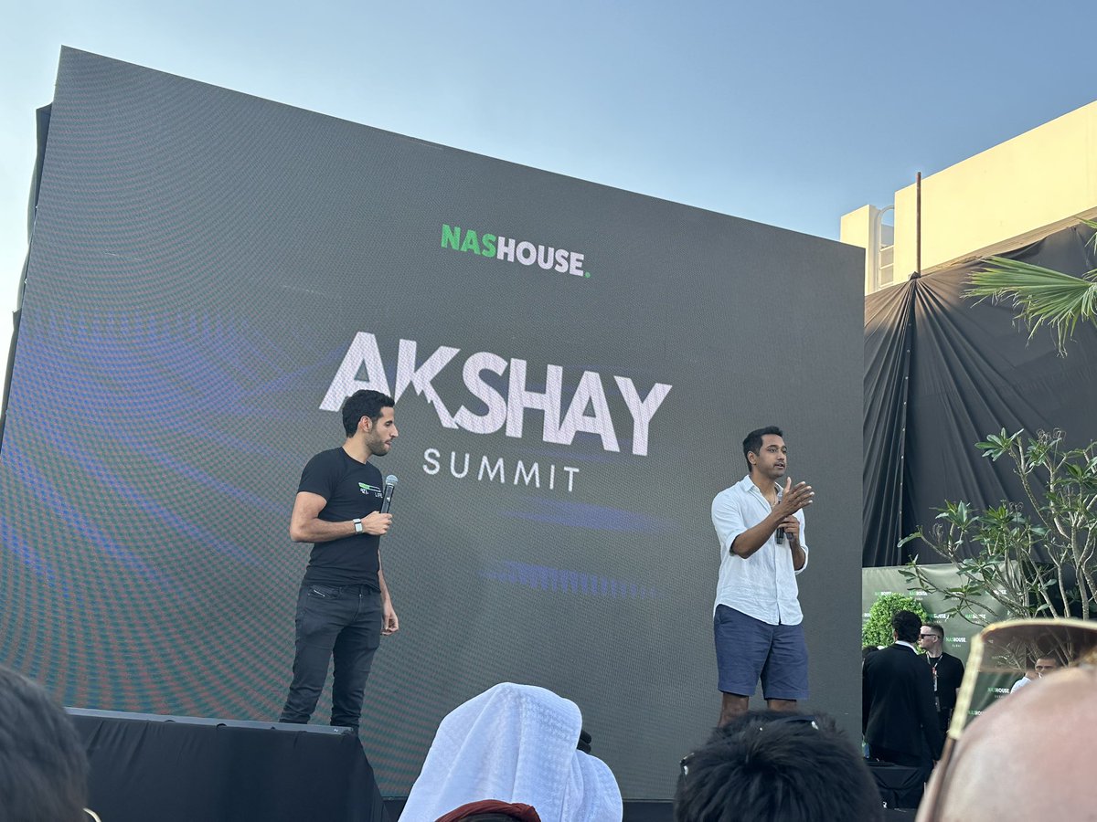 Twyla.ight tweet media