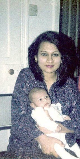 Share your 20-year-old photograph. (Mind it no filters & treatments were available at that time) 😊 I was a mother of a baby girl at 21 years of age.💕 @AzmaBokhariPMLN