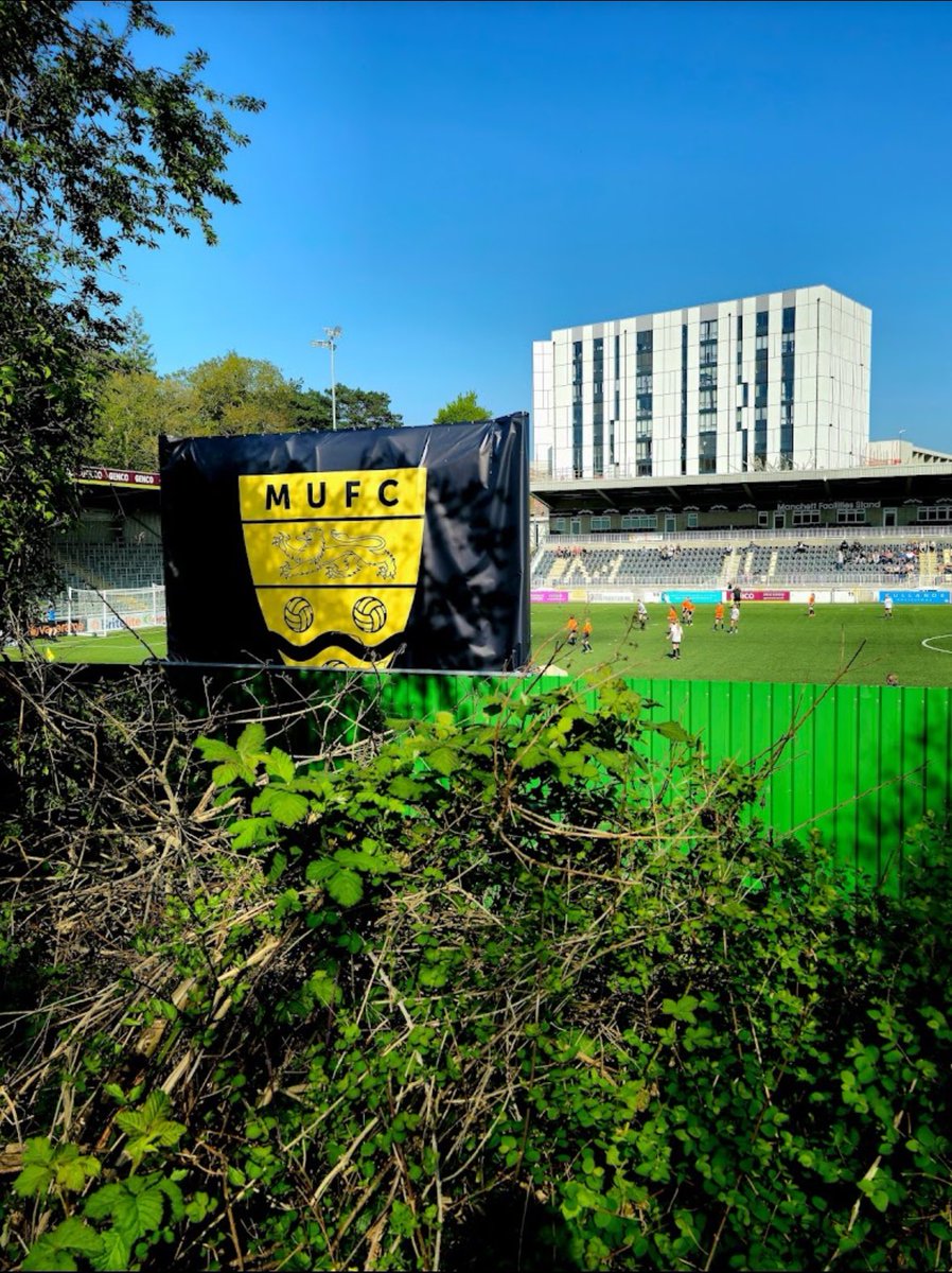 Just over two hours until the game Kicks Off. Give us a like if you’re coming to the game. Follow here for live Game updates. Live Twitter updates from 2 pm at the Gallagher Stadium in Maidstone . @SaltdeanWomenFC vs @DartfordFCWomen kicks off at 14:30pm See you soon