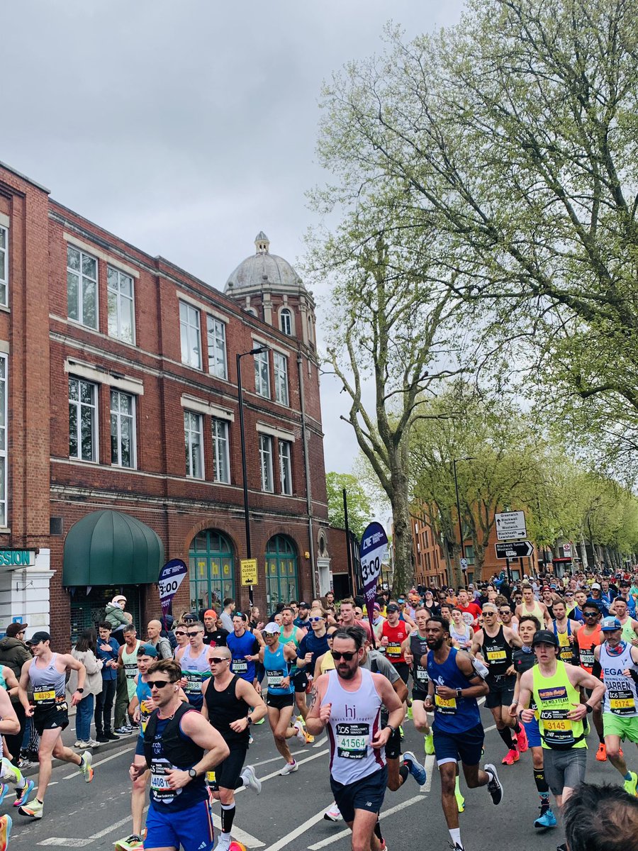 I love the London marathon. All of these incredible people running together for something they believe in. Extra special cheer for everyone running for <a href="/YoungMindsUK/">YoungMinds</a> and hurray for <a href="/samaritans/">Samaritans</a> at the heart of it all #londonmarathon2024 #BelieveInTomorrow