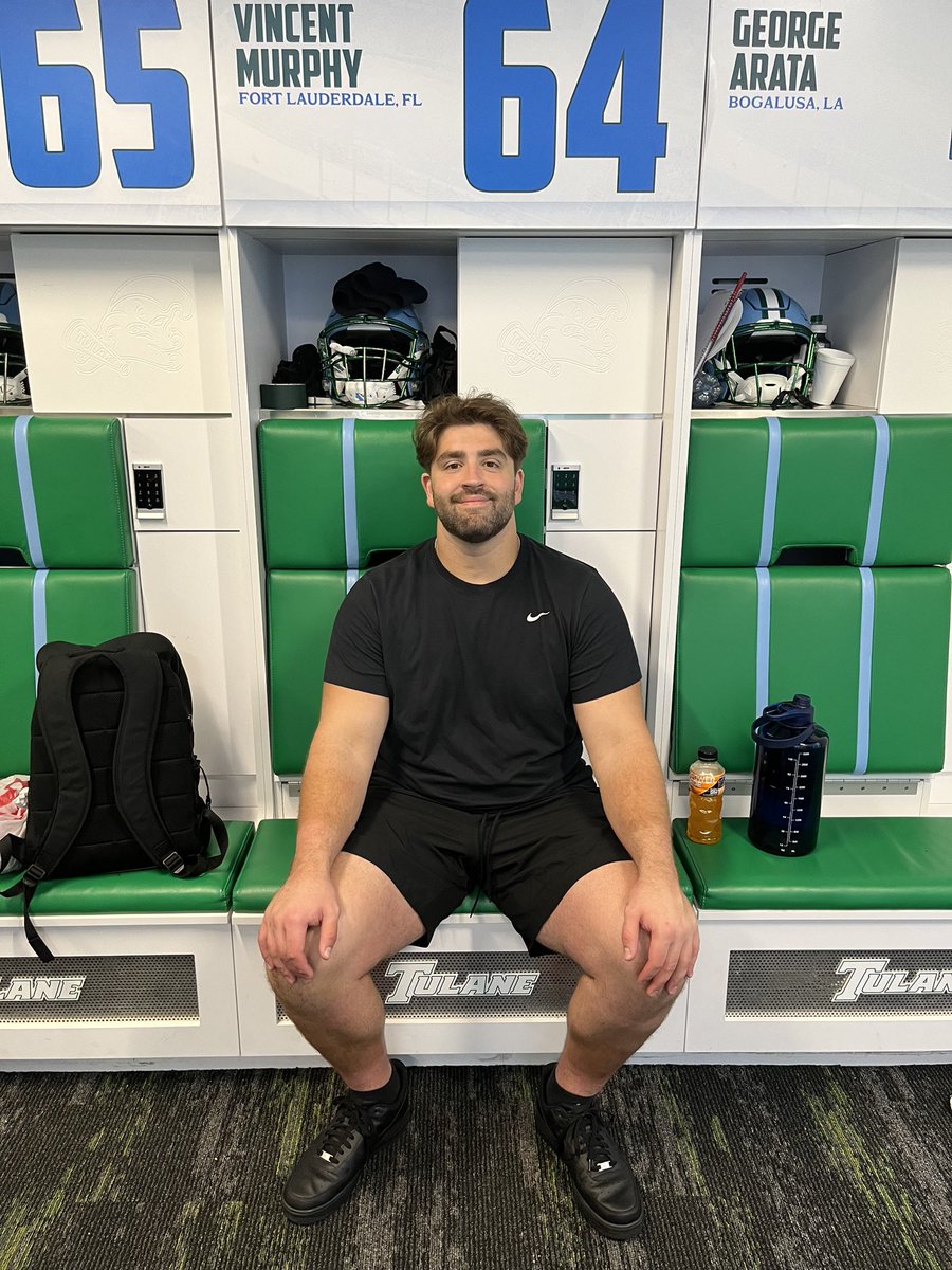 WDMHAIR's tweet photo. That’s a wrap!! Thank you Tulane and NOLA for the hospitality!!! Spring game did not disappoint!!! Great Coaches, Great experience, Awesome to see Vinny and his new Coaches and Teammates!!! Off to August we go. #vinniebeast64 #tulane #tulanefootball #GreenWaveFootball #finalride https://t.co/GdGsTQ1lWH