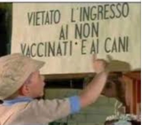 💉Chiudere le persone in casa, obbligarle a punturarsi con una robaccia sperimentale per lavorare, insultarli, denigrarli al pubblico ludibrio, non lasciarli entrare nei bar, ristoranti, posta, banca, in tt gli esercizi pubblici, trattati come cani, non era #Fascismo ma NAZISMO