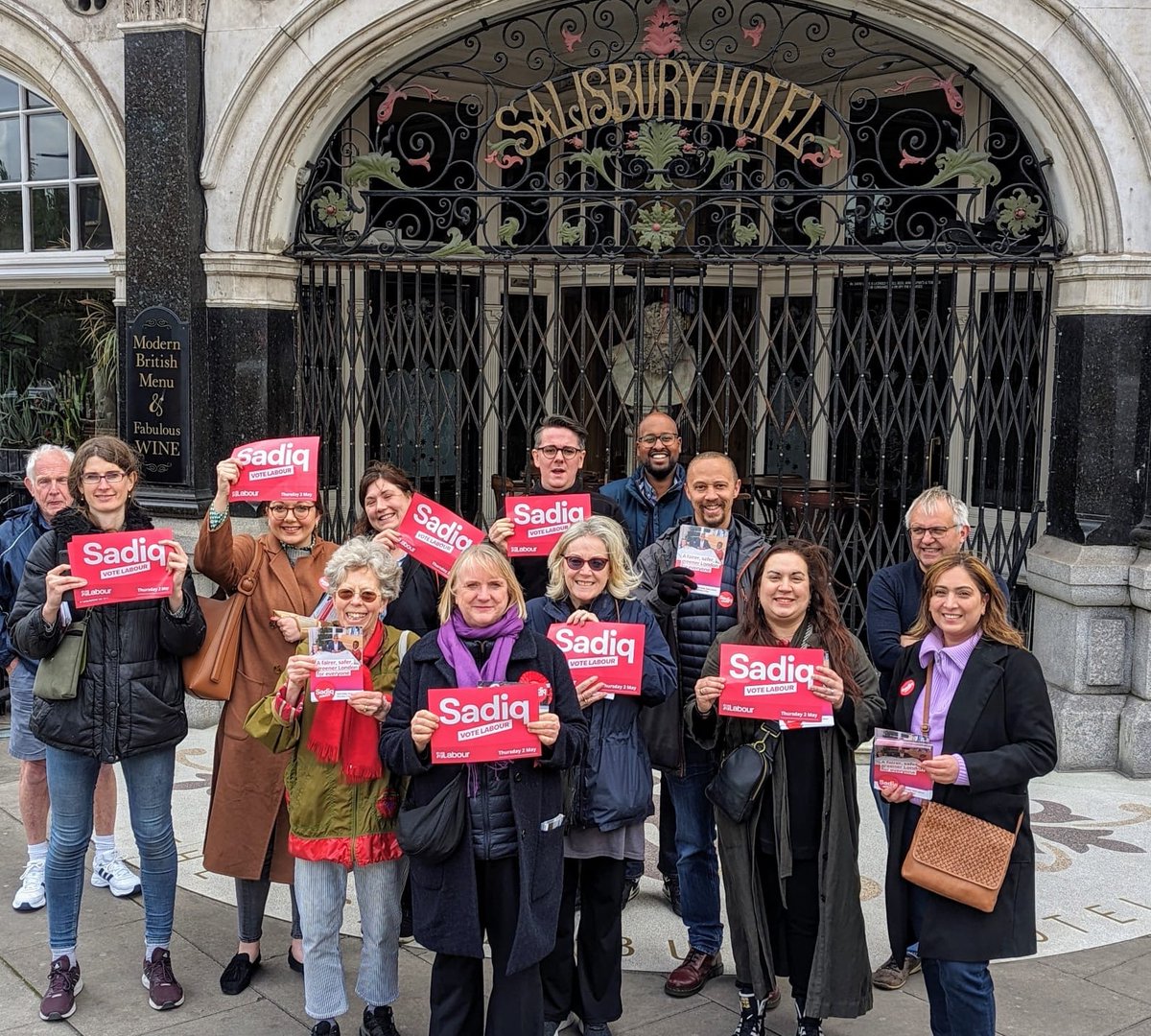 A great session in Harringay this morning campaigning for Sadiq and @JoanneMcCartney 🌹 #votelabour