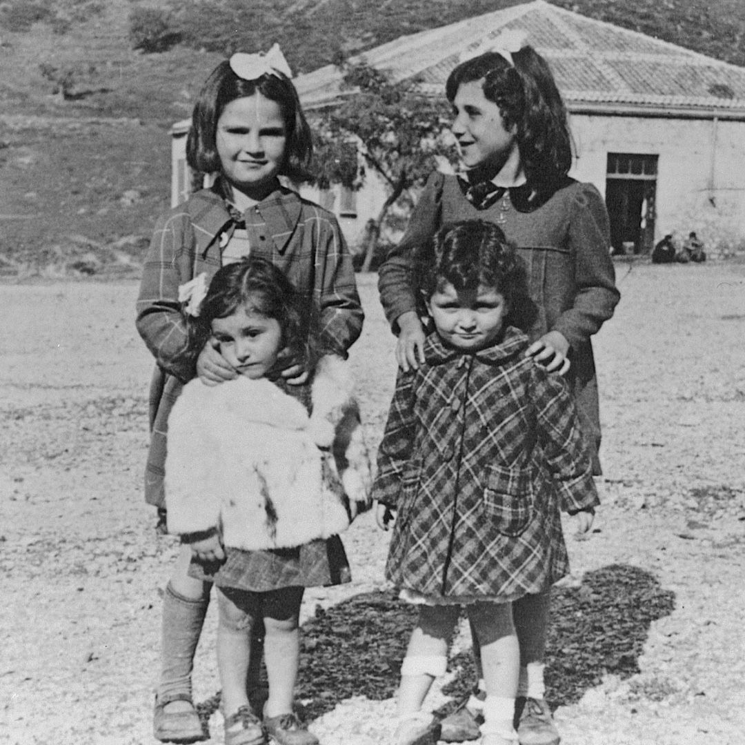 Four young Greek-Jewish cousins (Graciella Raphael, Graciella Cohen, Eni Cohen, and Ninetta Matsas) visit their grandparents in Delvine, Albania. Only Ninetta survived the Holocaust. The others were deported from Greece to #Auschwitz, where they perished. #WomenintheHolocaust