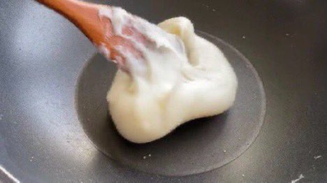 bbo__112's tweet photo. 찹쌀떡 만드는 방법 🥛🥣 https://t.co/tM3MsrBB2W