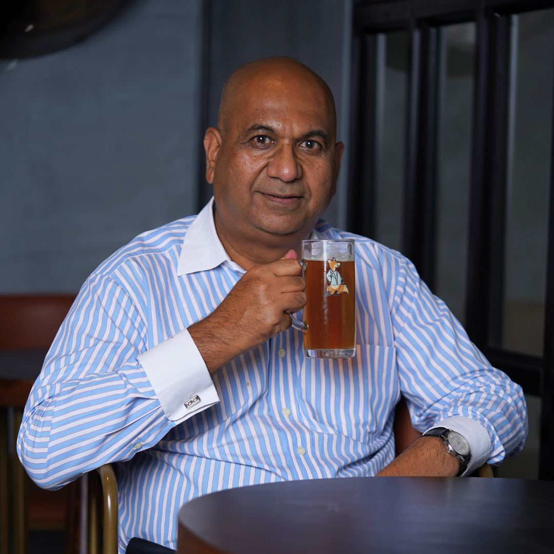 abhaykewadkar's tweet image. Raising a glass to passion, perseverance, and a great pint at Fox in the Field. 

#FounderVibes #BreweryLife #CraftingMemories #consultant #sunday