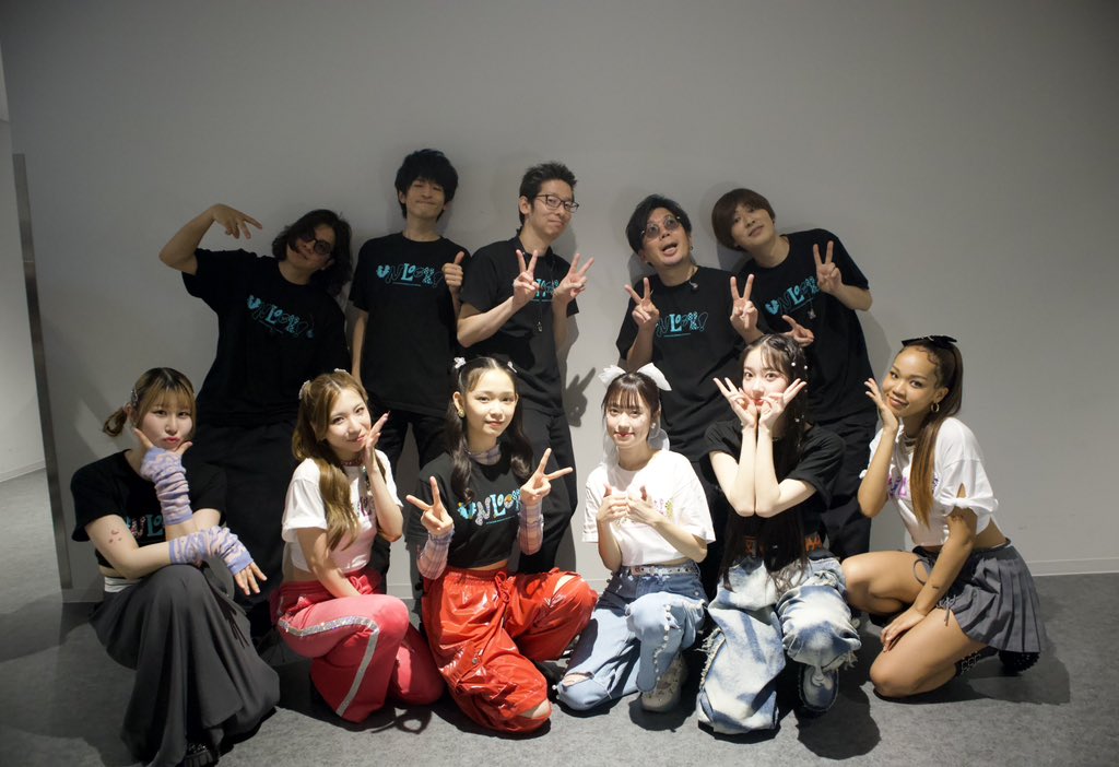 LittleGleeMonst's tweet photo. ／
Little Glee Monster Live Tour 2024“UNLOCK!”
＼

岡山芸術創造劇場ハレノワにお越しくださった皆様、ありがとうございました❕🍑

next ▷ 4/26（金）
富山・新川文化ホール 大ホール

東京追加公演
プレリク先行受付中🎫 https://t.co/q61eQa2LbG
#リトグリ_UNLOCK
#リトグリ_余韻 https://t.co/Sij2SKpNUf
