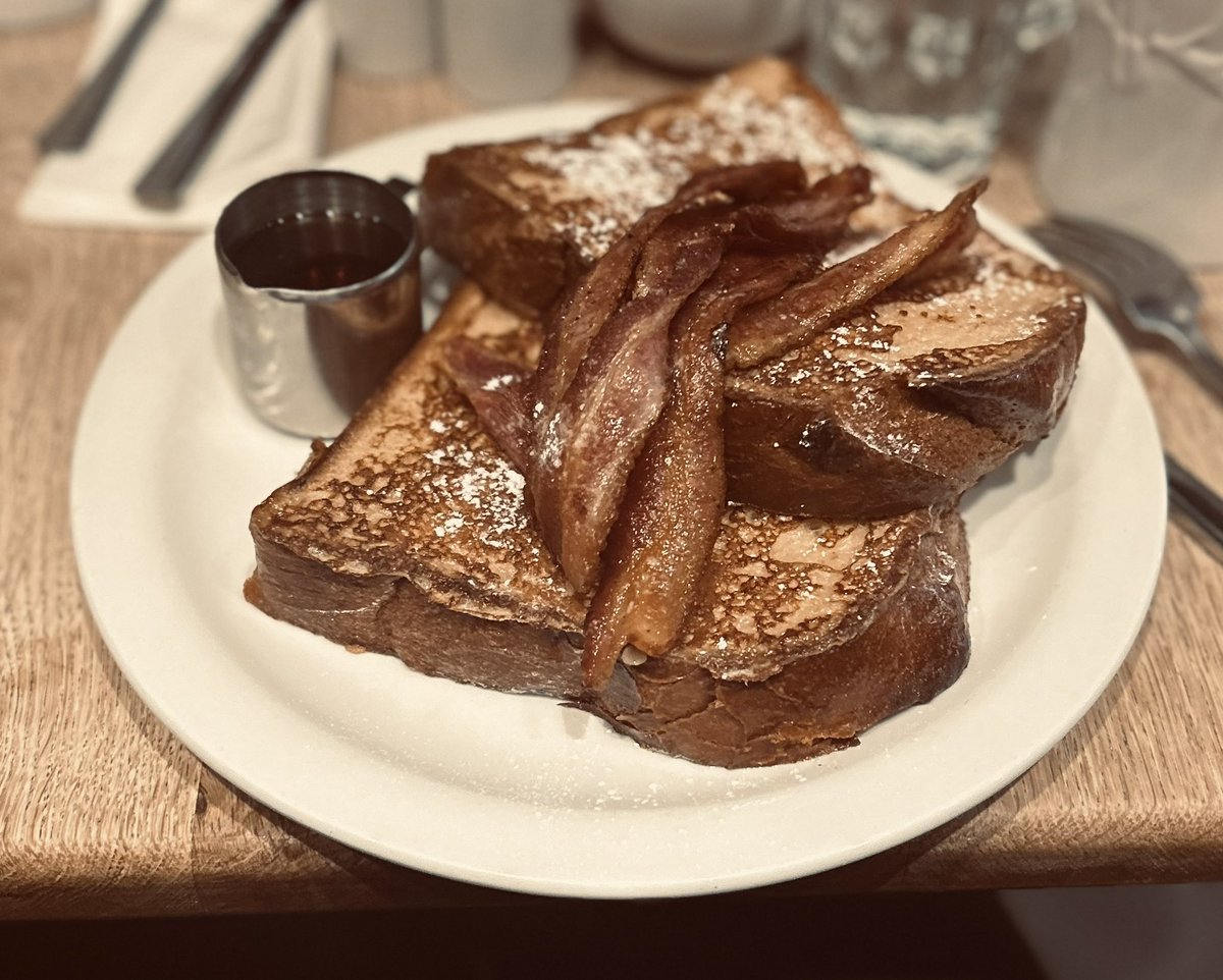 Gorgeous brunch with another wonderful friend ❤️ <a href="/moosecoffee/">Moose Coffee</a>