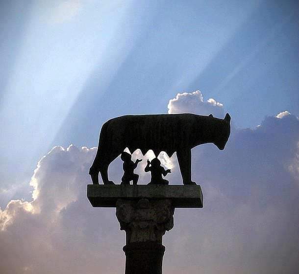 21 avril 753 avant JC