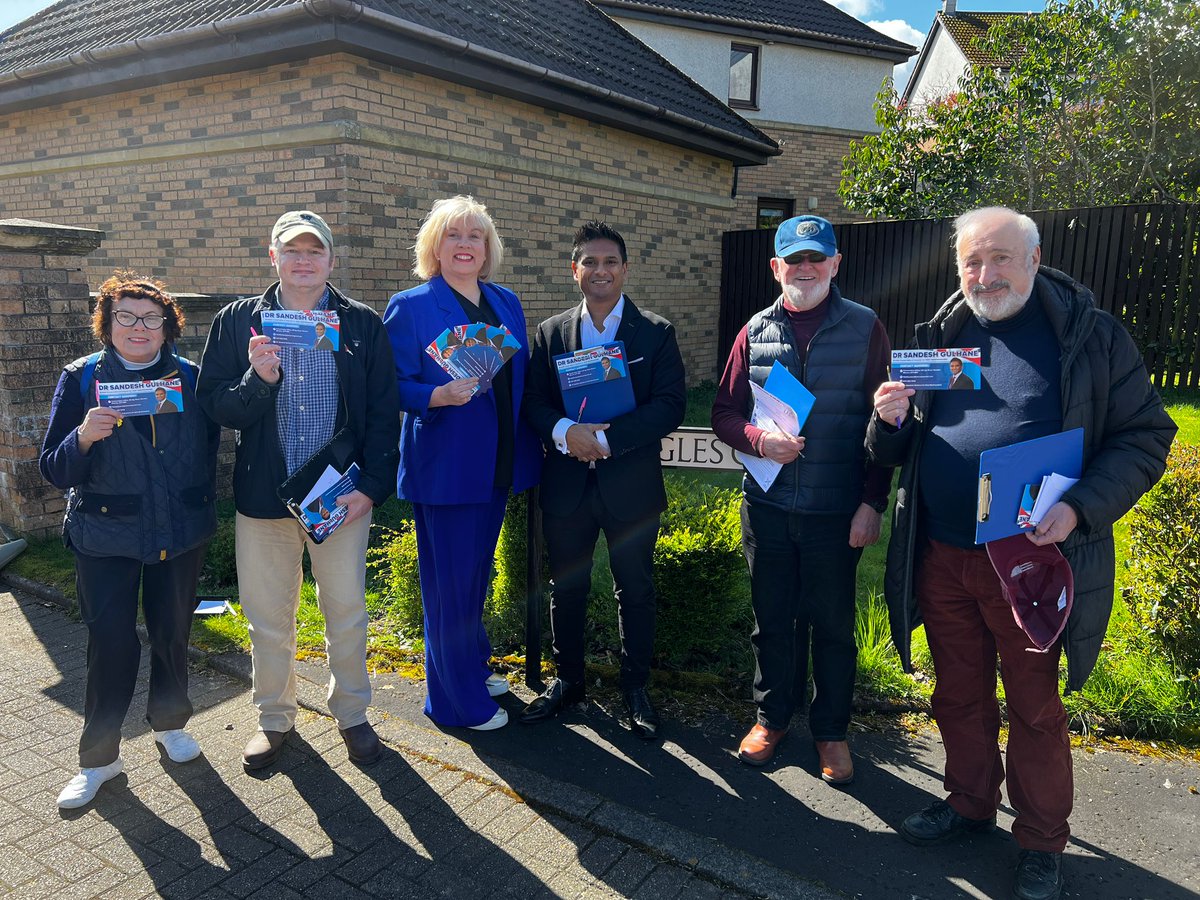 Thank you to Newton Mearns residents in and around Aldton Avenue and Dunkeld Place. Good discussions on issues important to families. Well done @ERConservative Team At the ballot box, vote Sandesh Gulhane to stop the SNP here in East Renfrewshire.