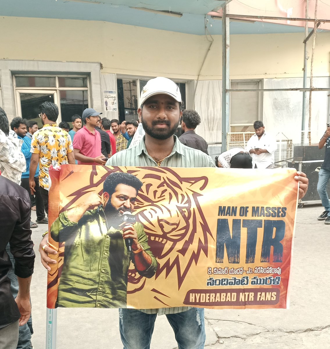 Jai NTR @tarak9999 ✊🔥🔥❤️.

#Devara #ManOfMassesNTR #JrNTR