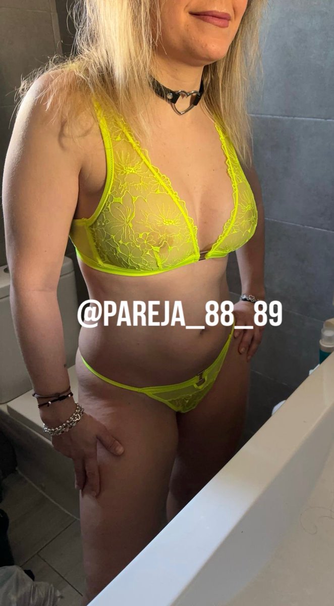 88_pareja's tweet photo. Gracias por todas las felicitaciones pero no era mi cumple 
Era de @cris_istop el mío llegara el 14/6 
Os dejo tiempo para que penséis los regalos!! 😘😘 https://t.co/a2zlW2ihk2