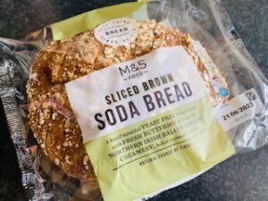 I absolutely love soda bread but it’s not really a big thing in England so I’m always on the hunt and this one from @marksandspencer is very good. 
#irishfood
#scottishfood 
￼#bread
