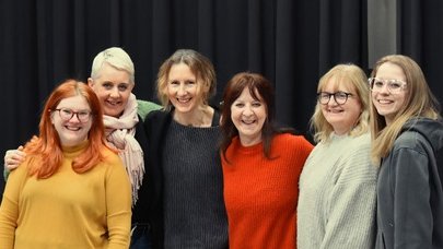 Farewell & thank you! to this fabulous cast of Ladies Unleashed + design & production teams working your magic with great script from @AmandaPlays - the visuals then captured in gorgeous production shots by Deb Comer. Hope director Jill Roper enjoyed her iP debut - We did!👏💐👏