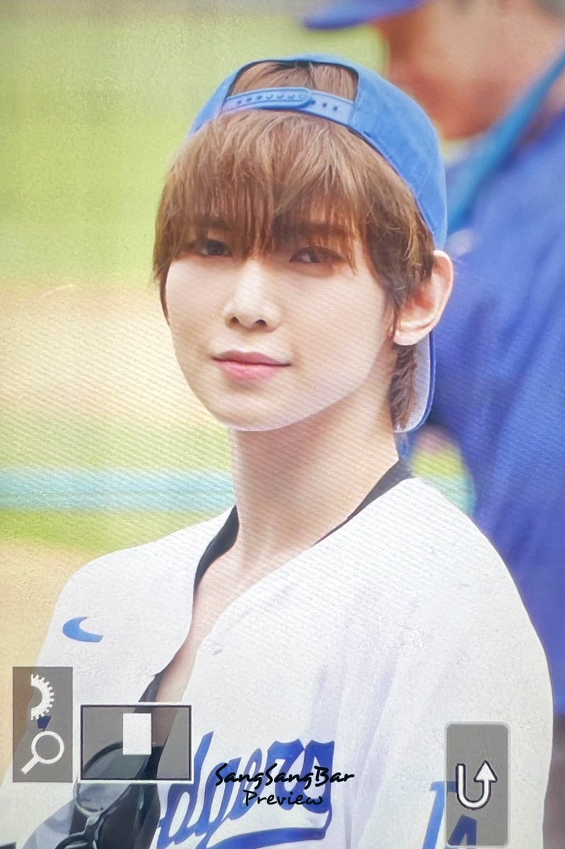 WHY IS BASEBALL YEOSANG SO BABYGIRL 😭❤️