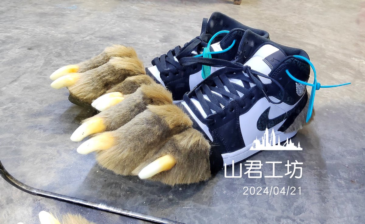 Wolf's paws #山君工坊 #pawsshoes