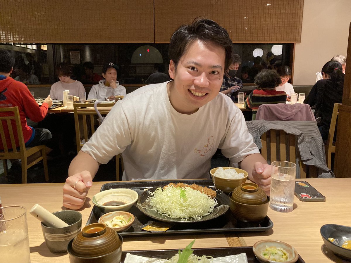 iamosos's tweet photo. 家具処分おじさん https://t.co/J0mY11Gp7C