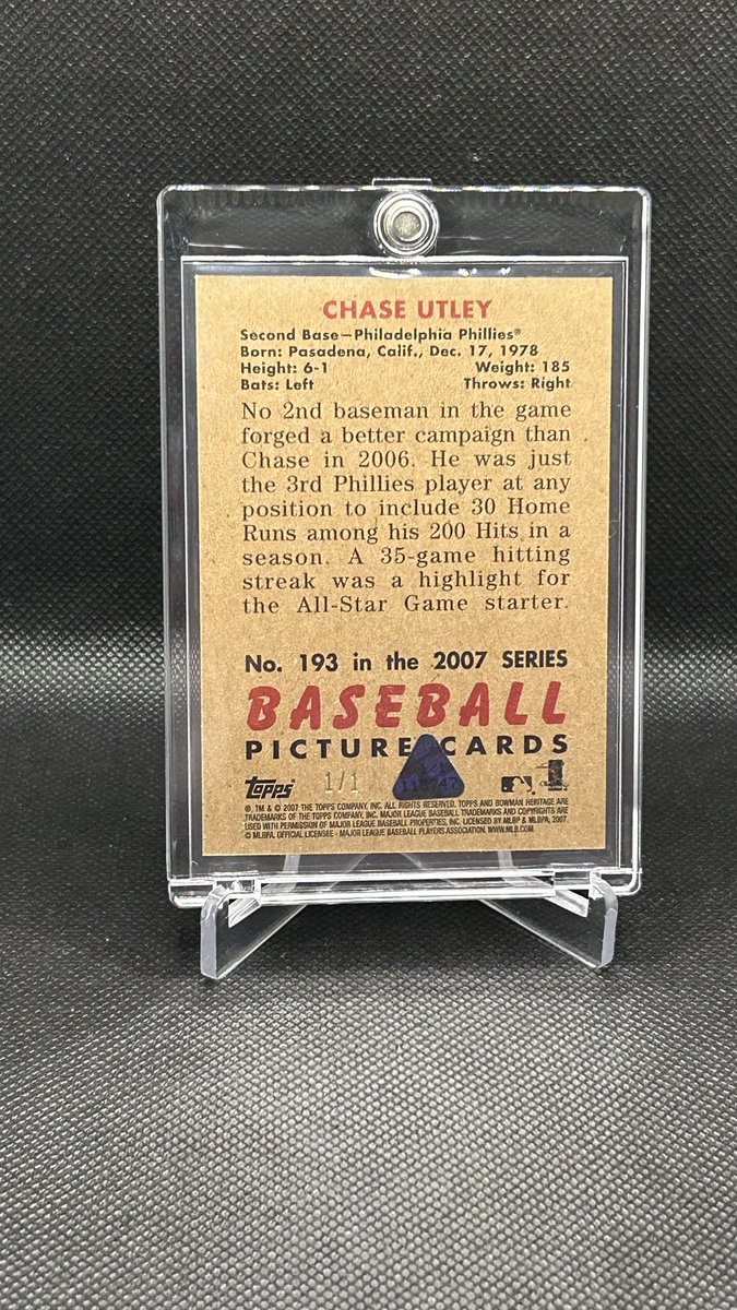 debbie25lw's tweet photo. My new favorite card π
2007 Topps Bowman Heritage Chase Utley No. 193, red parallel 1 of 1 #alwayschasingutley #alwaysbuyingutley #utley #collect #thehobby #bowmanheritage https://t.co/0aFWMKQKpS