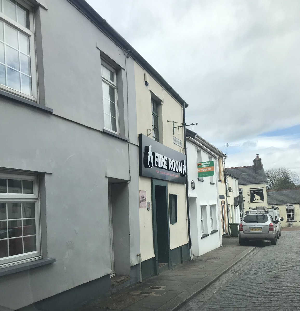 Alun David tweet media