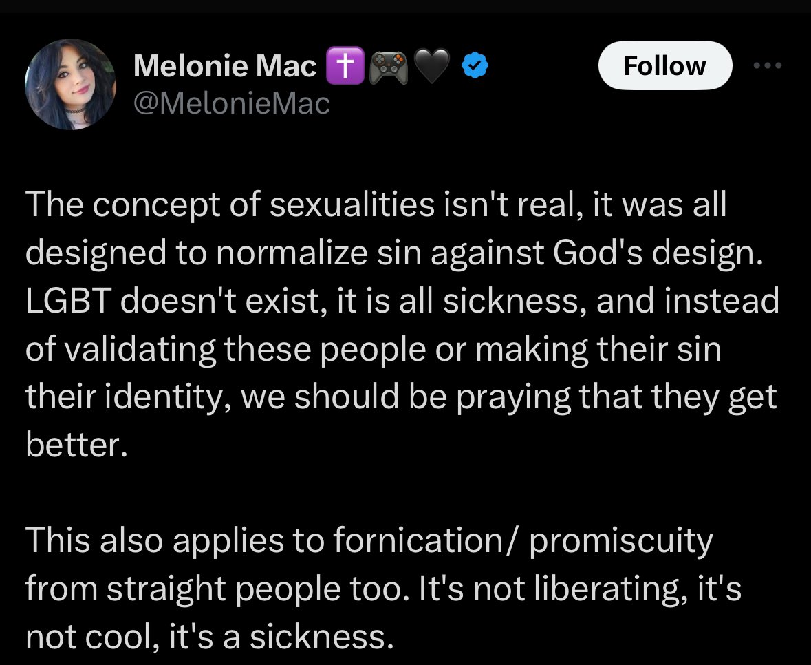 𝔯𝔬𝔰𝔦𝔢 ♱ tweet media