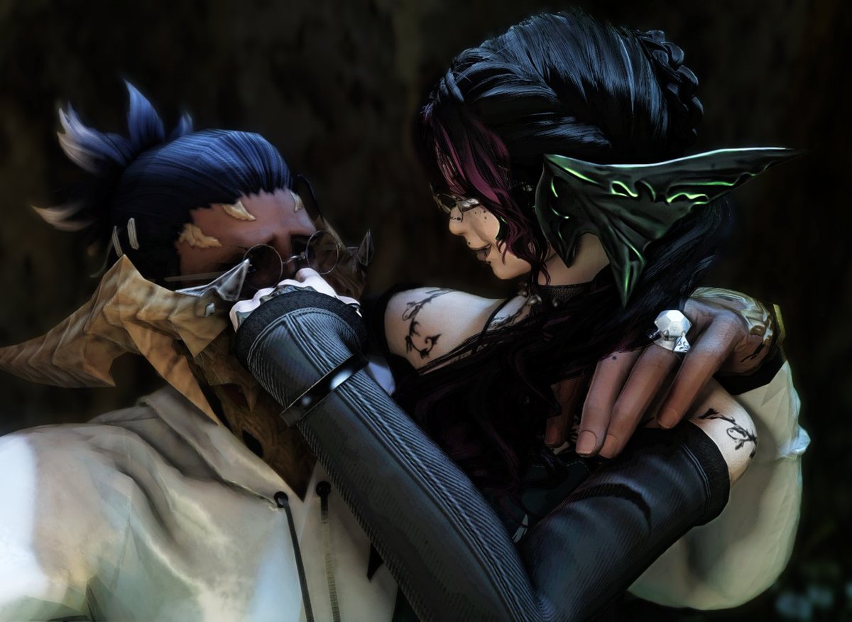 Found a @HistorianSalaru at #420Fest. So I did what must be done. I booped.

#ffxivaura #ffxivgposers #FFXIVScreenshots #gposers #ffxivsnaps #EorzeaPhotos