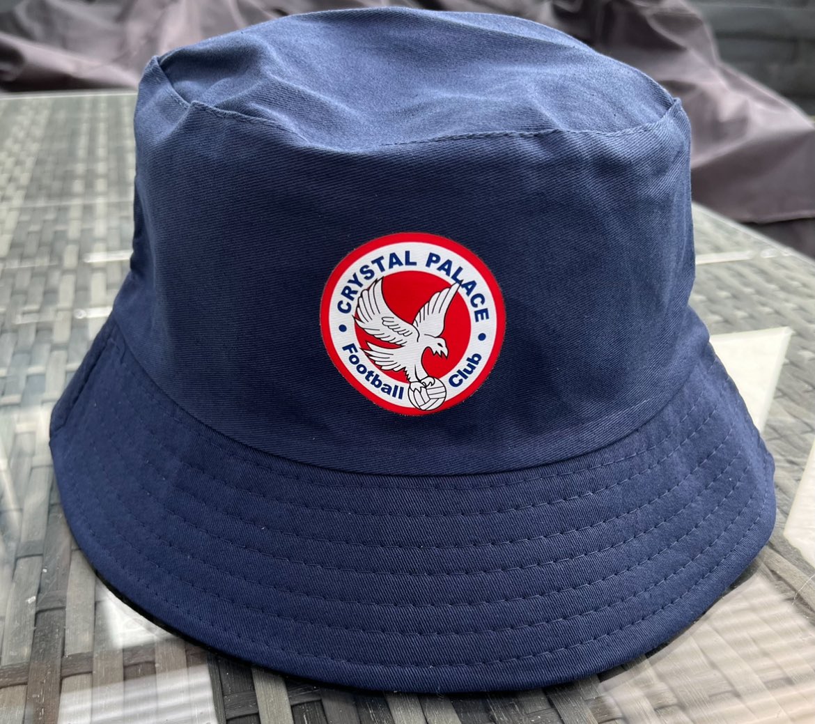 WhyteleafeEagle's tweet image. 🚨Free Giveaway🚨
I’m going to give away this Palace Bucket hat and this Super Palace silk scarf if #cpfc beat West Ham today
All you have to do is like and re post this post.
*must live in the uk 
Good luck ❤️💙