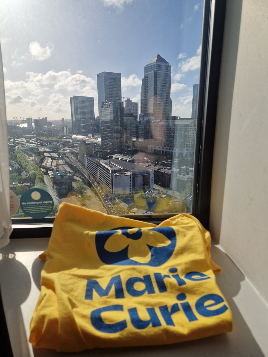 Can your guess where I'll be cheering today...Mile 18 cheering on the amazing #TeamMarieCurie #LondonMarathon #bbcmarathon runners.  8 years since I ran,  still one of the most incredible experiences I've ever had and just spotted my first MC runner on the telly. Wahoo