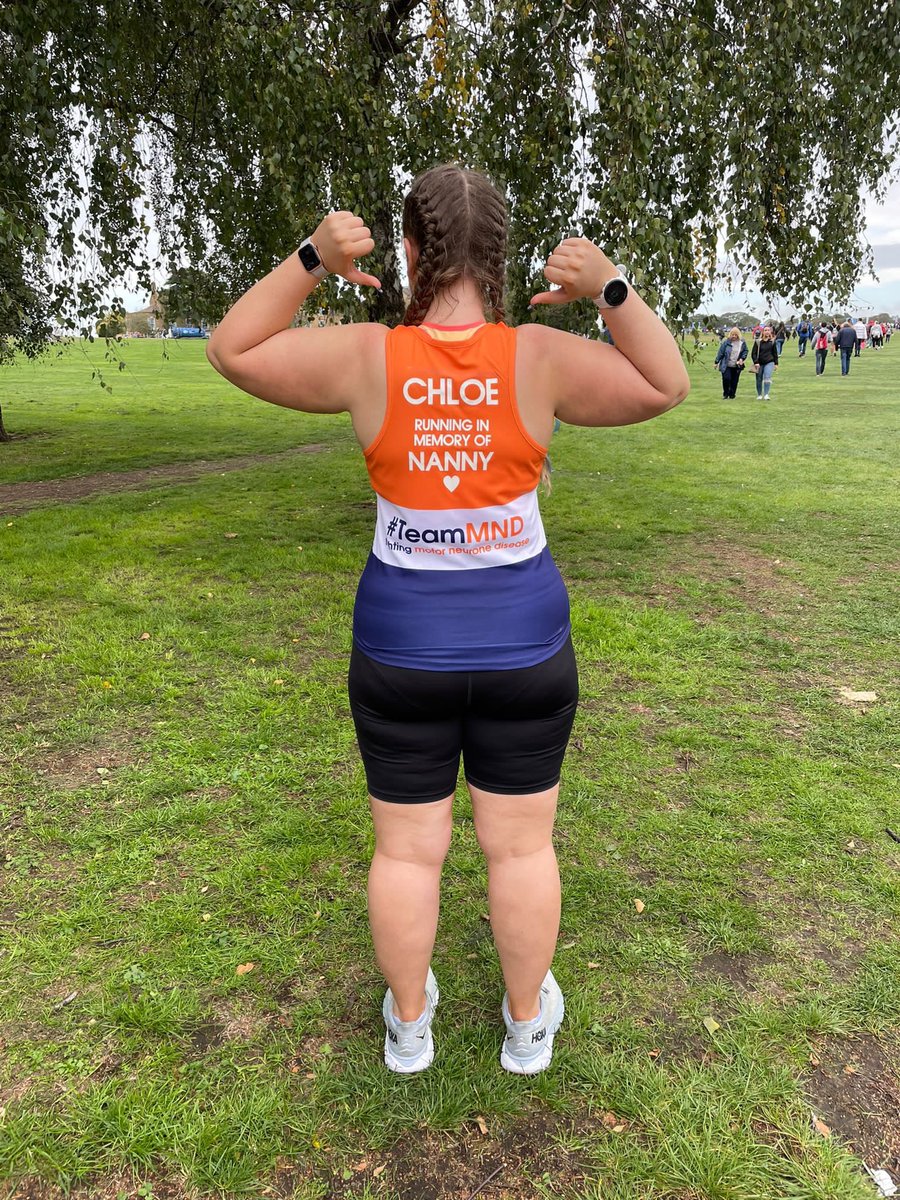 Good luck to @ChloeHanna42 who is running in her 3rd @LondonMarathon in memory of her granny & supporting @mndassoc