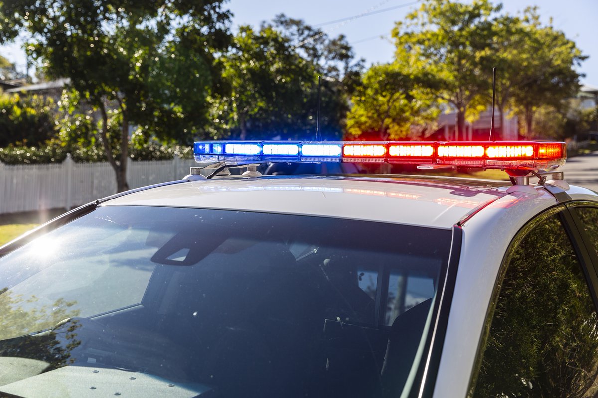 Police have taken a 29-year-old man into custody following a traffic crash involving two police vehicles at Coomera this afternoon.🔗mypolice.page.link/ao7L