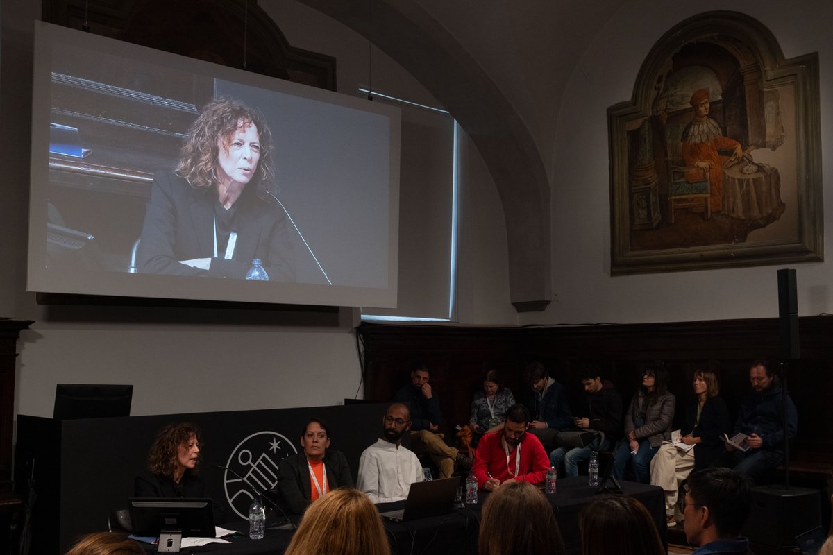 Some photos from yesterday's #IJF24 and #GIJN panel 'The investigative agenda for climate change journalism: tracking the fossil fuel industry'. In it, leading #climatechange journalists and experts shared strategies, tips and tools for investigating the #fossilfuel ecosystem.