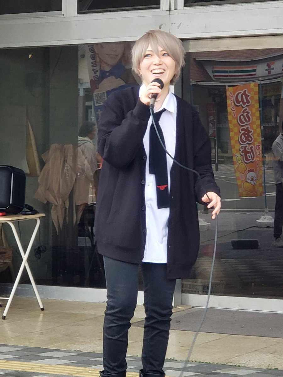 xBdRdKGPqbhIGwf's tweet image. 久々にワニワニや世界で1番アルフォート聴けて良かった🐊🍫

#醒 
#Class0
#吉野川マルシェ