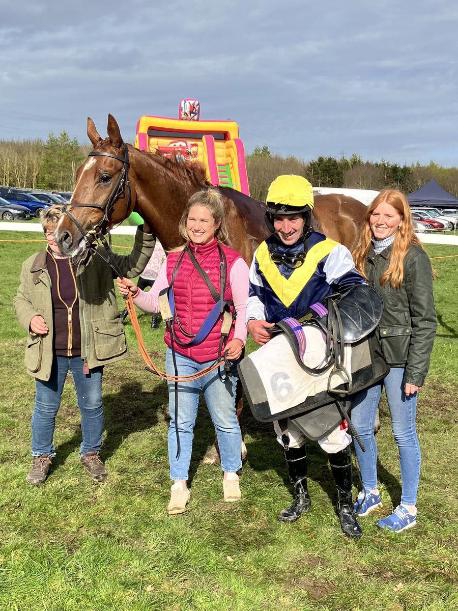 A treble for Jack Teal at Corbridge! Macavity won the mens open and then Ira Hayes (3m) and Kalypso’chance (2m4f) were both impressive winners of their maidens on debut!